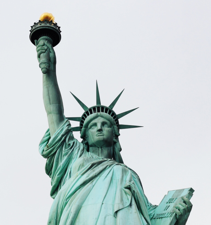 Landing Page Statue_2